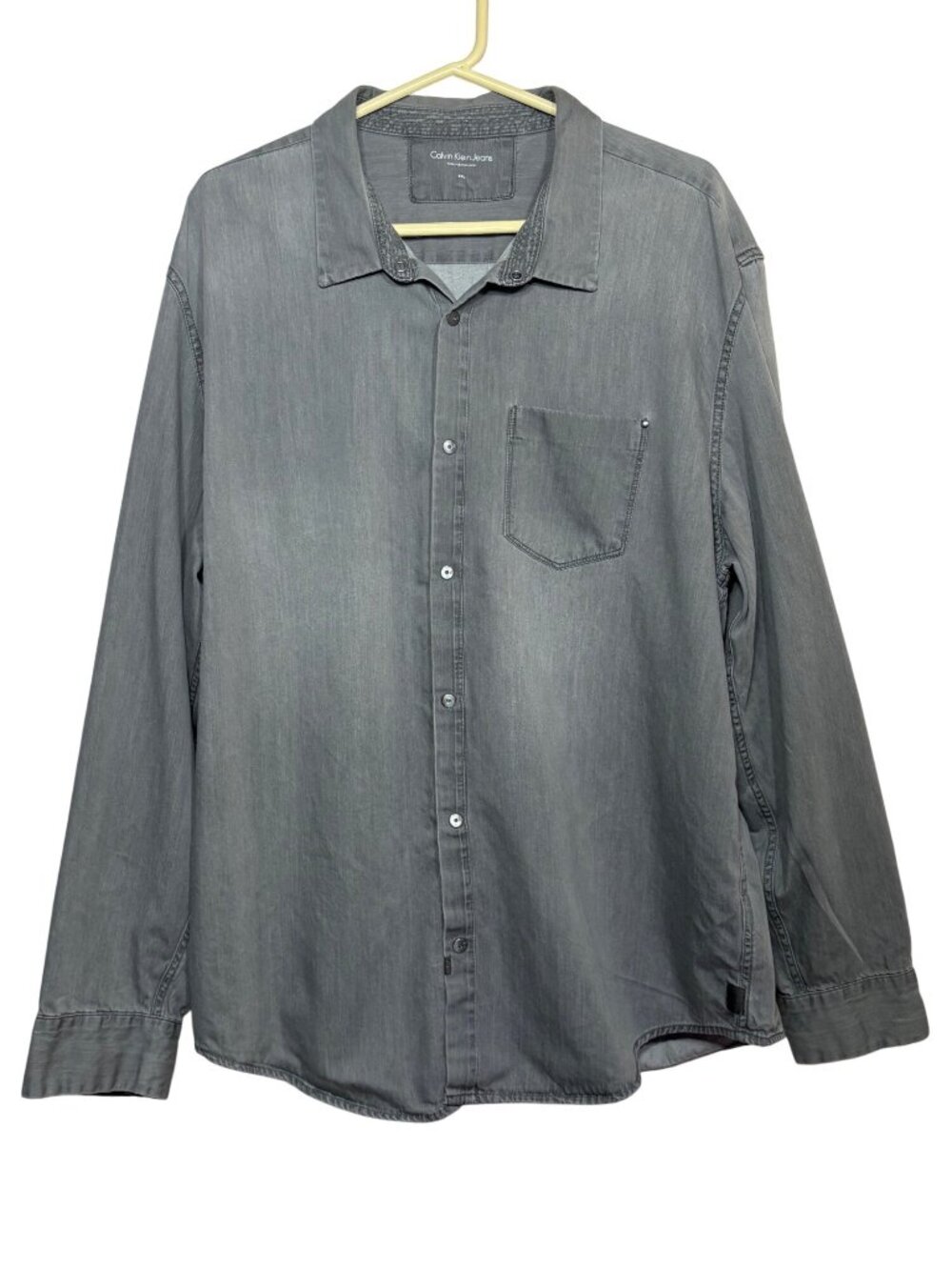 Calvin Klein Jeans Mens XXL 2XL Grey Front Snap Shirt With Chest Pocket Cotton